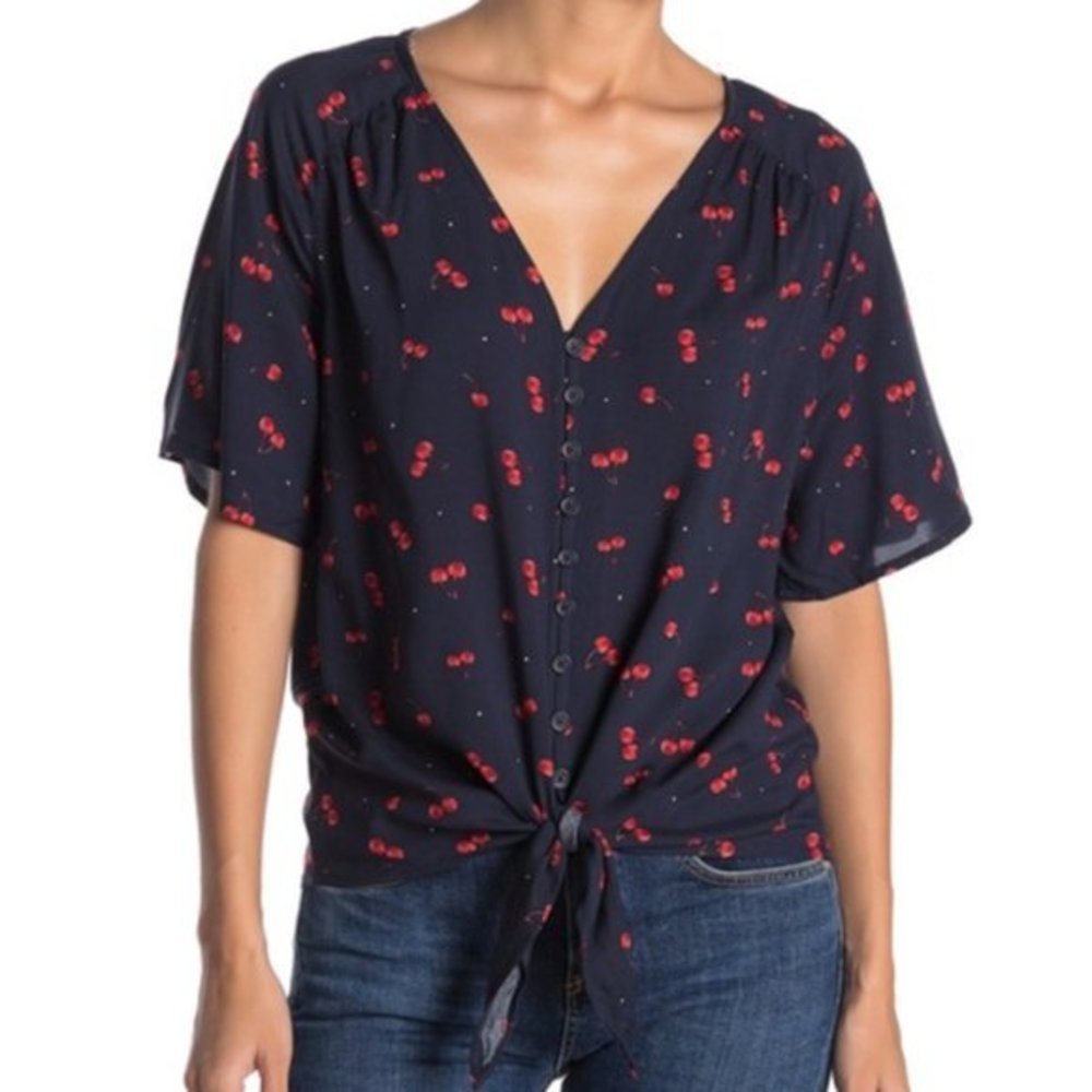 Beachlunchlounge Cherry Front Tie Shirt